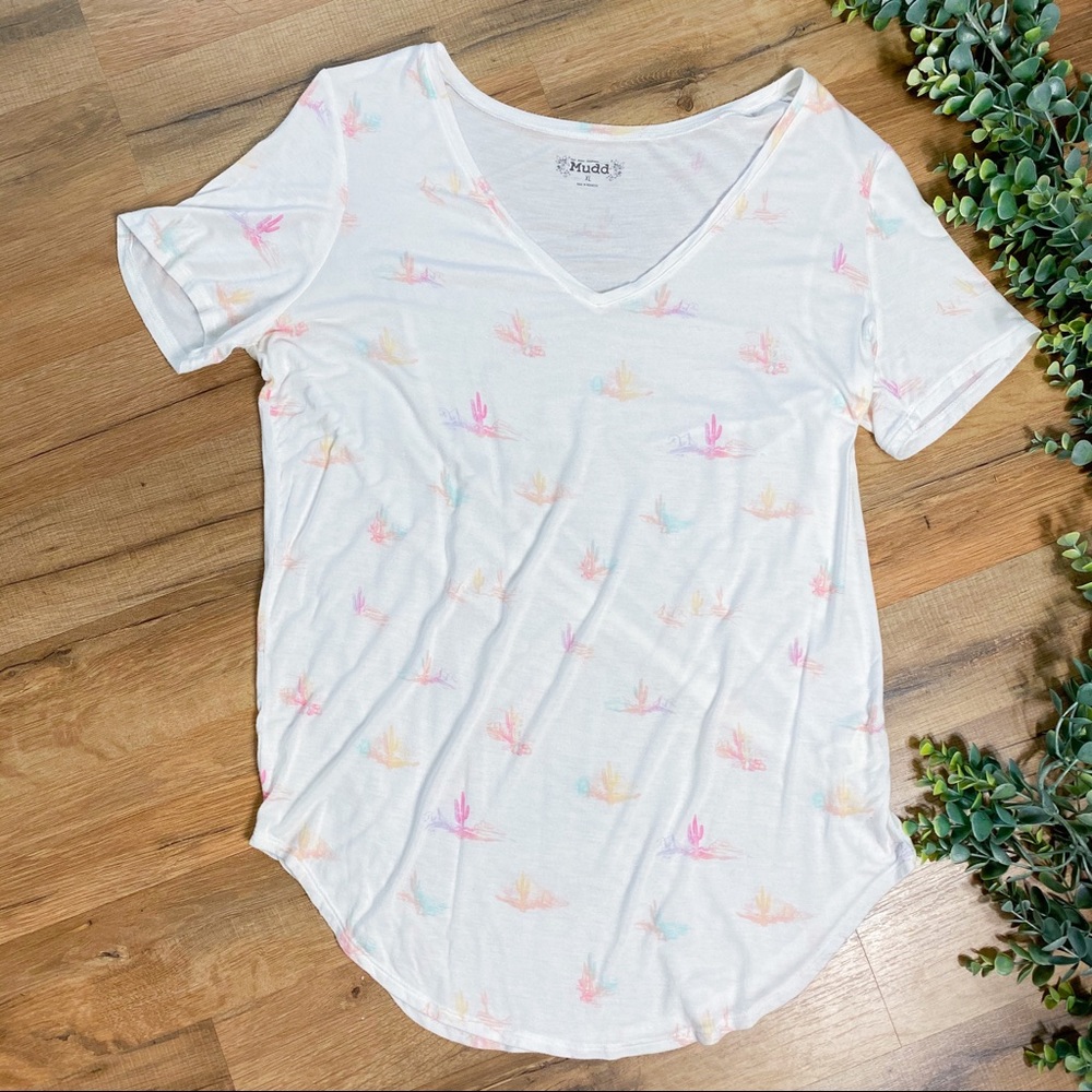 Mudd | Cactus Print V Neck T Shirt
